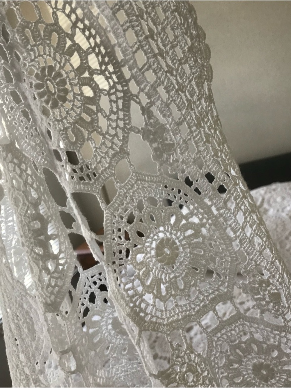 vintage crochet lace tablecloth nwt - Picture 4 of 5